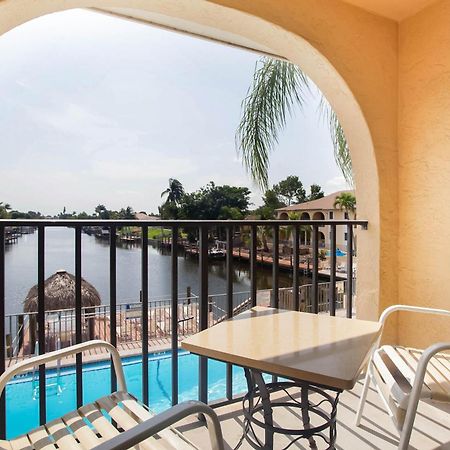 Oyo Waterfront Hotel- Cape Coral Fort Myers, Fl Kültér fotó