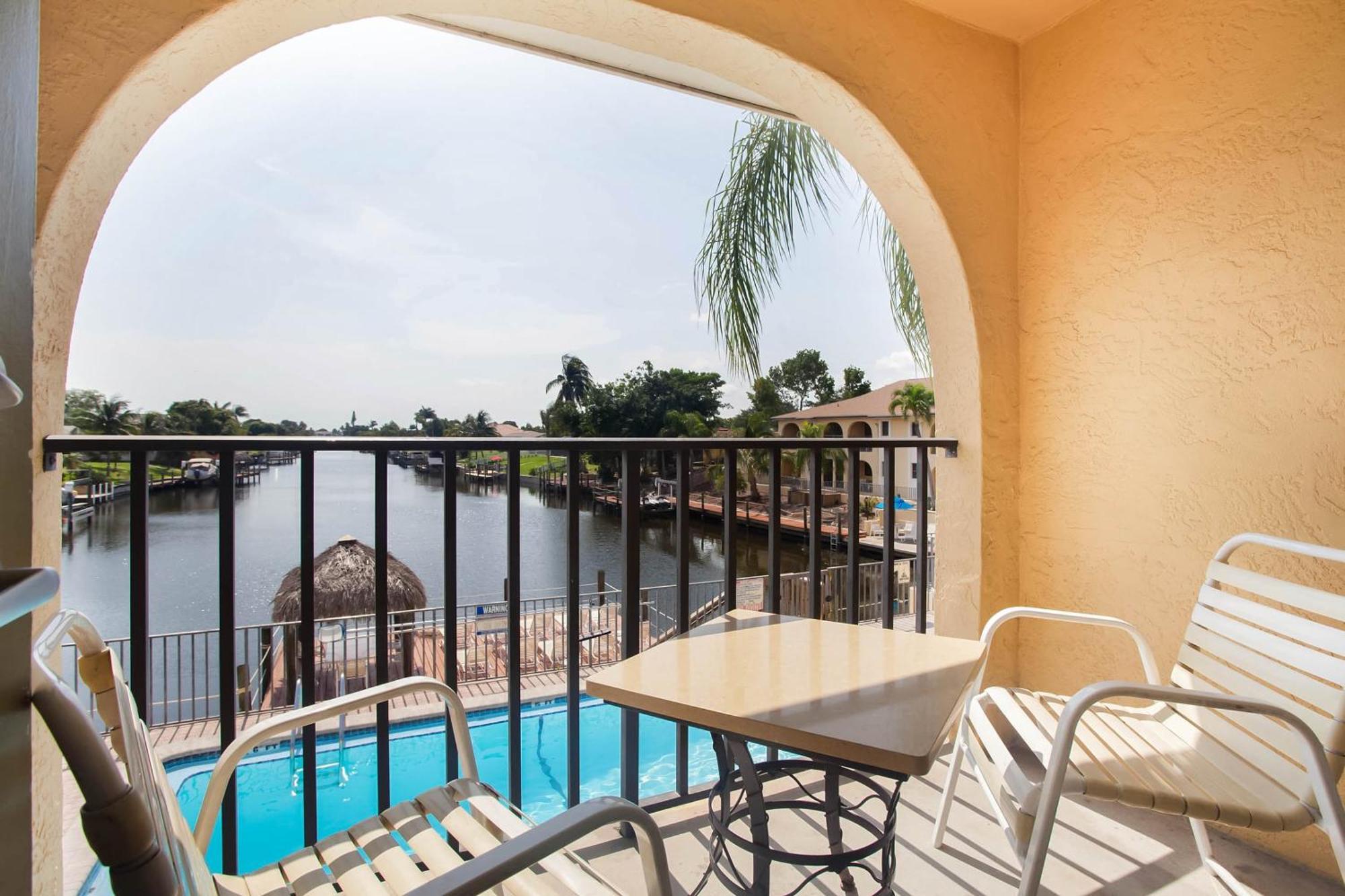 Oyo Waterfront Hotel- Cape Coral Fort Myers, Fl Kültér fotó